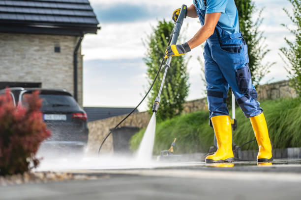 Best Parking Lot and Garage Cleaning  in Centrevle, IL